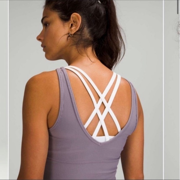 Lululemon Power Pivot Tank - Dusky Lavender - Picture 2 of 5